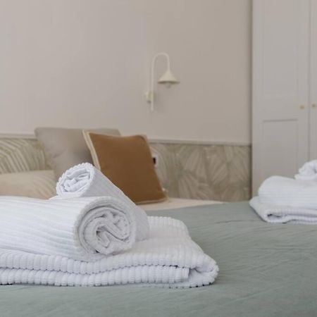 Foscolo 46 - Elegant Family Apartment 的里雅斯特 外观 照片